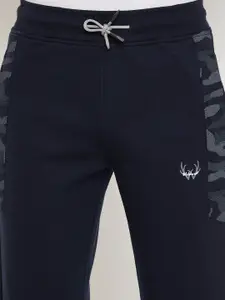 WILD WEST Men Colourblocked Mid-Rise Tracksuits