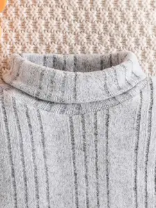 INCLUD Girl Long Sleeve Turtle Neck Top