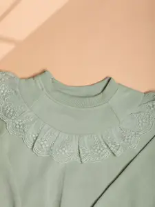 Cutiekins Girls Round Neck Long Sleeves Winter Wear Pullover Sweatshirt