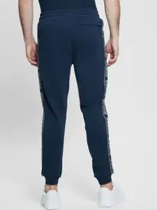 GUESS Men Mid Rise Regular Fit Joggers