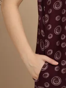 Sweet Dreams Women Printed Pure Cotton Maxi Nightdress