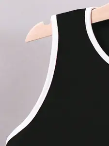 INCLUD Boys Printed Round Neck Sleeveless T-Shirt With Shorts