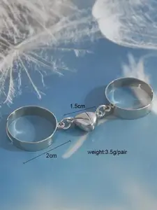 YU FASHIONS Set Of 2 Silver-Plated Joint Magnetic Heart Dual Couple Friend Finger Ring