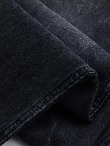 Snitch Men Narrow Skinny Fit Light Fade Mid-Rise Stretchable Jeans