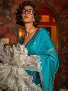 DEVATITHI Woven Design Zari Saree