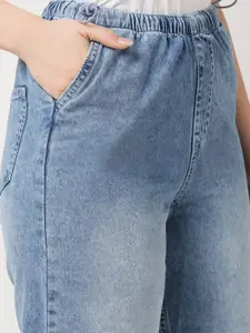 Kraus Jeans Women High-Rise Light Fade Jogger  Jeans