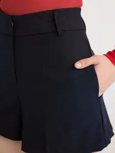 DeFacto Women Sports Shorts