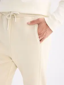 DeFacto Men Cotton Regular Fit Mid-Rise Chinos Trousers