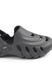 Smoothlite Men Rubber Clogs
