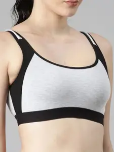 TWIN BIRDS Light Grey and Black Women Contrast Sports Bra