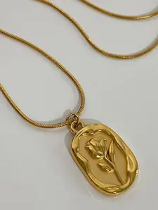 Just Lil Things Floral Design Pendant With Chain