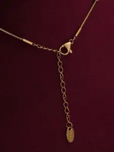 PALMONAS Stainless Steel Gold-Plated Emerald-Studded Circular-Shaped Pendant Chain