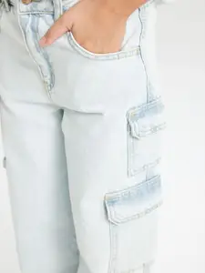 DeFacto Girls Cotton Straight Fit Mid-Rise Cargo Jeans