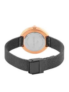 DressBerry Women Brass Embellished Dial & Straps Analogue Watch DB-SS24-6D-Black