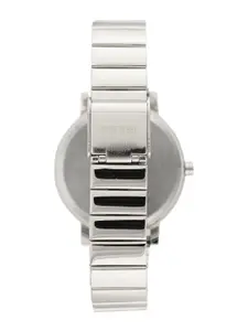 Nine West Women Dial & Straps Analogue Watch NW-2279SISV