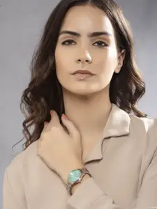 pierre cardin Women Dial & Stainless Steel Straps Analogue Watch CRV.0003