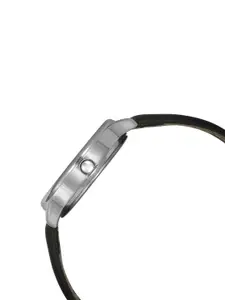 Timex Men Dial & Leather Straps Analogue Watch - TWTG73SMU07