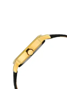 Timex Men Dial & Leather Straps Analogue Watch - TWTG31SMU08