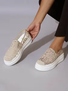 THE WHITE POLE Women Laser Cuts Loafers