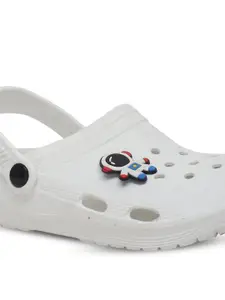 Ajanta Boys Self Design Rubber Clogs