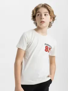 DeFacto Boys Typography Printed Round Neck Cotton T-shirt