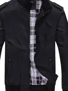 StyleCast x Revolte Men Insulator Outdoor Bomber Jacket