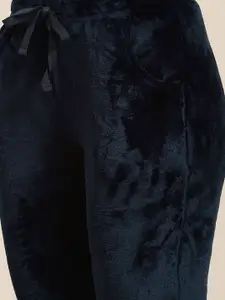 Sweet Dreams Zipper Long Sleeves Top With Trousers Night Suit