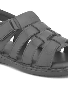 The Roadster Lifestyle Co Men Fisherman Sandals