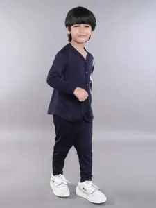 BAATCHEET Boys Printed Shirt with Trousers