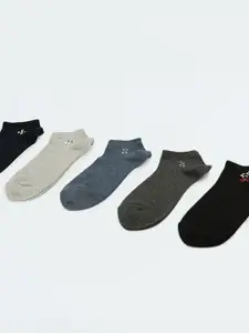 Max Pack of 5 Men Assorted Ankle Length Socks