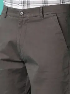 V-Mart Men Solid Chinos Regular Fit Trousers