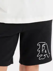 DeFacto Boys Mid-Rise Regular Fit Shorts