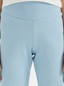 DeFacto Girls Mid-Rise Above Knee Shorts