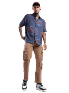 WROGN Men Spread Collar Typography Printed Relaxed Fit Casual Shirt