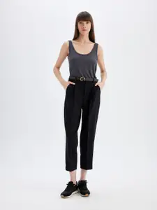 DeFacto Women Solid Scoop Neck Top