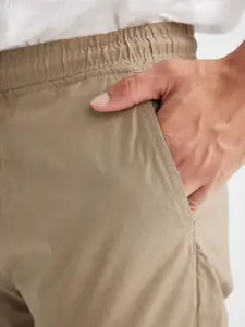 DeFacto Men Regular Fit Trousers