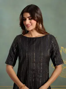 Likha Woven Design Straight Kurta