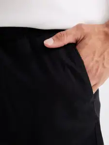 DeFacto Men Solid Mid-Rise Regular Fit Shorts