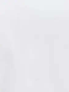 CODE by Lifestyle Men Cutaway Collar Solid Cotton Slim Fit Formal Shirt