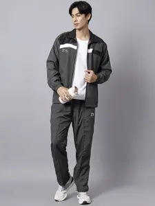 Shiv Naresh Men Colourblocked Mock Collar NS Track Suit