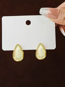 VAGHBHATT Gold Plated Classic Studs Earrings
