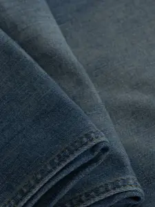 Snitch Men Narrow Skinny Fit Light Fade Stretchable Jeans