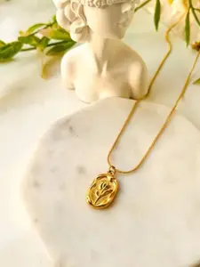 Palli Creation Gold Plated Stainless Steel Flower Design Pendant With Chain
