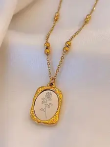 SUBHAGALANKAR Stainless Steel Gold-Plated Oval Shaped Pendant With Chain