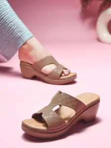 Padchin Women Block Sandals