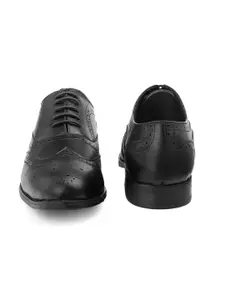 INVICTUS Men Leather Formal Brogues