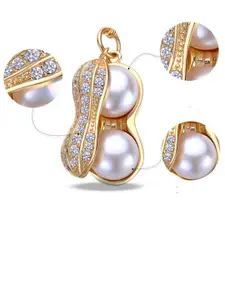 DIVASTRI Gold-Plated Diamond Shaped Pendants with Chains