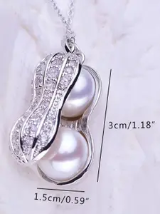 DIVASTRI Silver-Plated Diamond Shaped Pendants with Chains