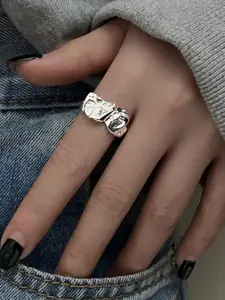 YU FASHIONS Silver-Plated FingerRing