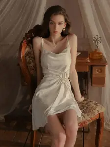 DressBerry Shoulder Straps Nightdress